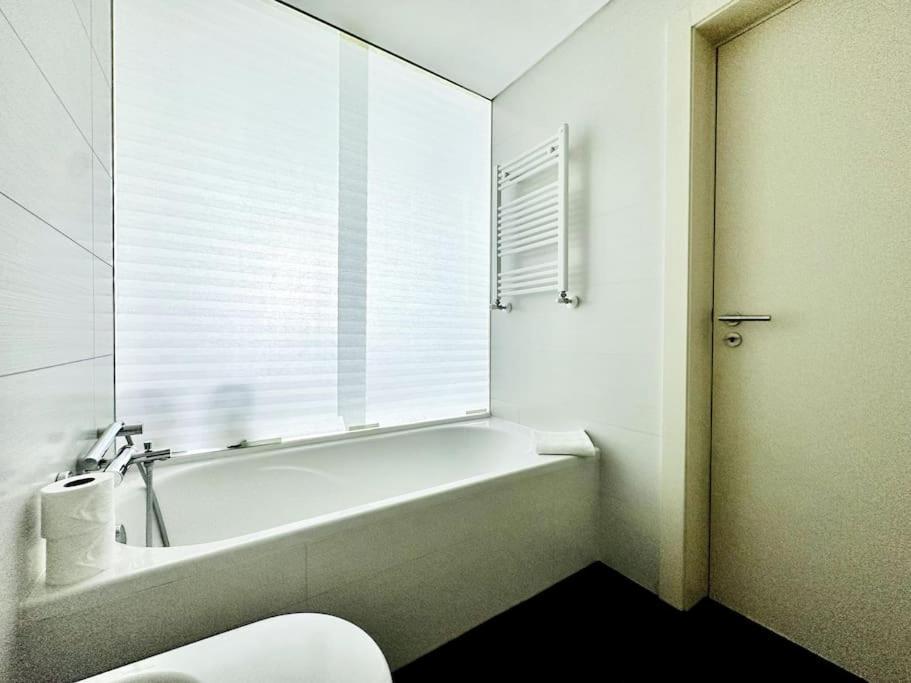 Marina Expo Apartment Lisbon Bagian luar foto
