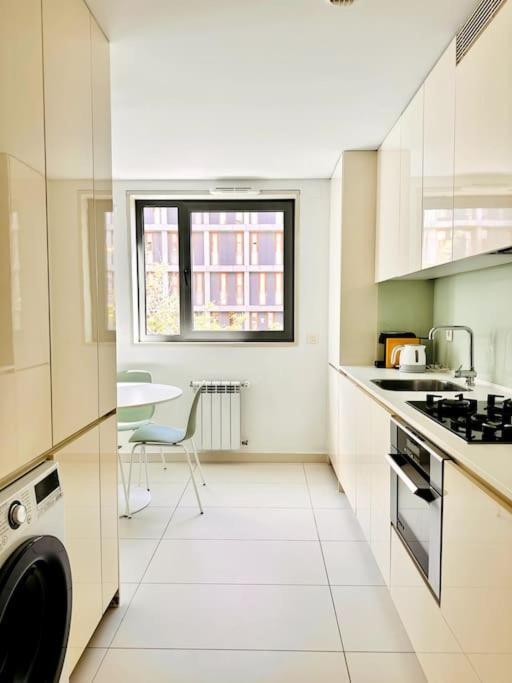 Marina Expo Apartment Lisbon Bagian luar foto