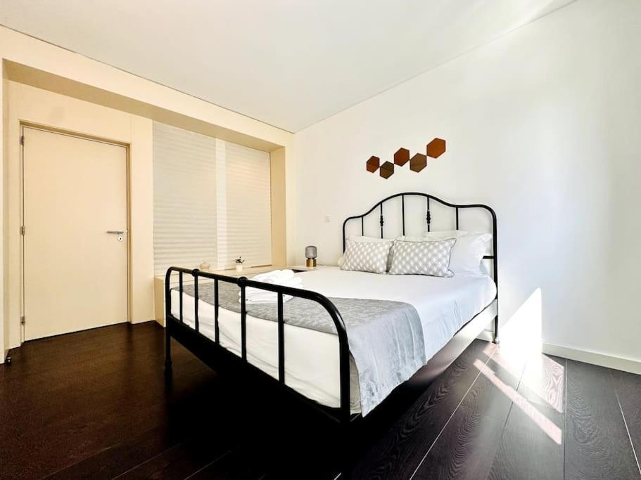 Marina Expo Apartment Lisbon Bagian luar foto